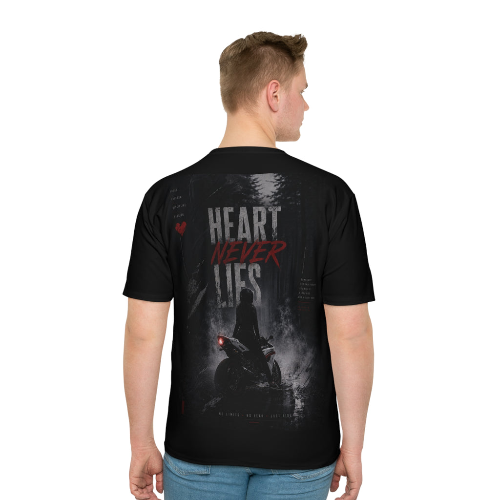 Heart Never Lies Loose Graphic T-Shirt